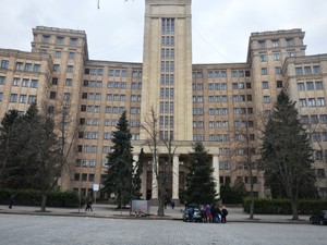 Завтра старейший вуз Харькова отметит день рождения
