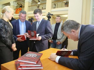 В Харькове общество уже другое, изменился менталитет, - Светличная на презентации книги «Ленин с нами?»