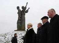 Что нужно сделать сегодня в 16 часов – Светличная обратилась к землякам