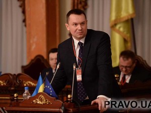 Алексей Харитонов: Как найти для суда человека, с опытом работы в международном антикоррупционном судебном учреждении?