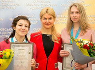 Светличная поздравила харьковчанок, победивших в Европейской математической олимпиаде