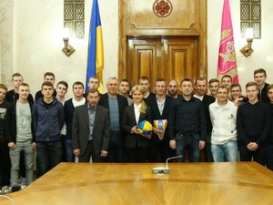Юлия Светличная встретилась с футболистами и руководством команды «Металлист-1925»