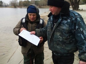 Рыбакам запретили ловить рыбу в водоемах Харьковской области
