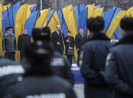 Яценюк в Харькове рассказал о расследовании дела в отношении киевского патрульного