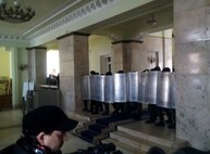 Активисты Харькова требуют свободного доступа граждан в кабинеты чиновников «как это сегодня в ЕС»
