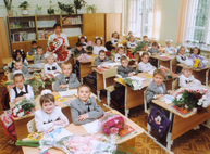 Светличная пообещала жителям Песочина новую школу