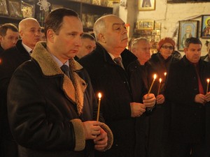 Райнин обещает поставить в Харькове памятник героям Небесной сотни