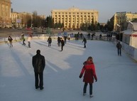 Площадь Свободы превратят в каток