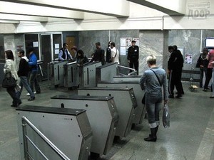Когда студентам вернут право льготного проезда в метро: новые правила