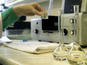 «Харьковводоканал» информирует о работе лабораторий по контролю качества воды