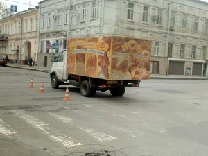 На Полтавском Шляхе полицейский «Prius» столкнулся «Газелью» (ФОТО)