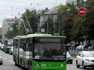 Завтра закрывают для движения проспект Науки