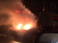 На ул. Халтурина загорелся Opel Kadet,  на Салтовке — «ВАЗ 2107» (ФОТО, ВИДЕО)