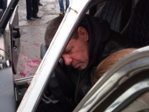Кровавое ДТП — на Холодной горе «ВАЗ» задавил женщину на тротуаре (ФОТО, ВИДЕО)