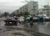Появилось видео масштабной аварии на Салтовке