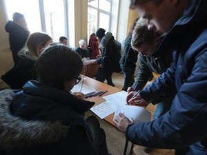 Студенты ХНУ присоединились к акции #stop5130 (ФОТО)