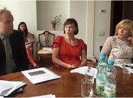 Представители «Ощадбанка» разъяснили правозащитникам алгоритм работы с внутренне перемещенными лицами
