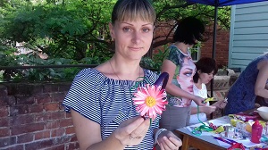 Участники выбирают патриотическую тематику и самый популярный аксессуар ─ трезубец
