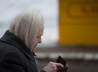 Грабители влезли в погреб и оттуда напали на пенсионерку