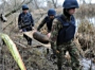 В лесополосах Харьковской области лежат снаряды и мины (ФОТО)