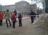 Полицейские нашли «минера» школы на Баварии