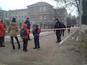 Полицейские нашли «минера» школы на Баварии