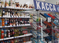 Молодые мерефянцы вскрыли 4 магазина на 20000 грн