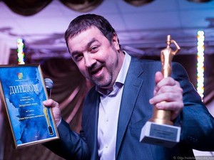 Три харьковских журналиста получили премии горсовета