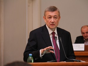 Чернов собирает депутатов облсовета на внеочередную сессию