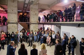 SWAP:UK/UKRAINE: в “ЕрмиловЦентре” открылась украинско-британская художественная выставка