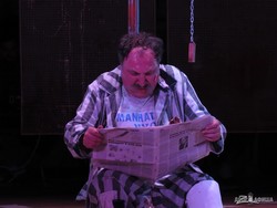 Самый популярный спектакль фестиваля «Мельпомена Таврии» «Homo Soveticus» покажут в Харькове