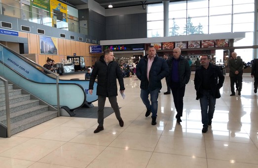 Гендиректор Международного аэропорта «Харьков» встретился с мэром Днепра