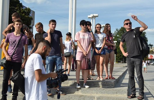 Современный и литературный. Дети из прифронтовой зоны открыли для себя новый Харьков