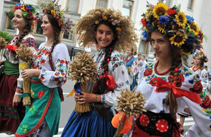 В Харькове в честь Дня Флага состоится парад вышиванок