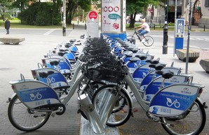 Харьковчан хотят пересадить на велосипеды
