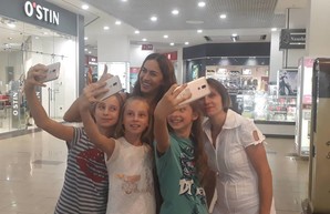 Фестиваль близнецов Dafi Twins Day готовится зажигать созвездия  на “Конкурсе двойных талантов”