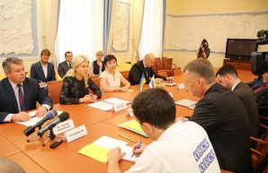 Светличная встретилась с первым заместителем главы миссии ОБСЕ в Украине