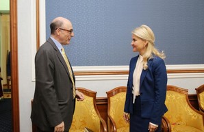Светличная провела рабочую встречу с советником Посольства США по экономическим вопросам