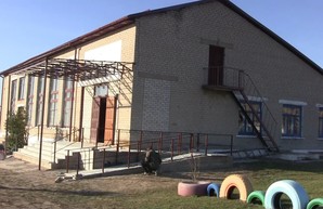 Под Харьковом капитально ремонтируют три сельских дома культуры