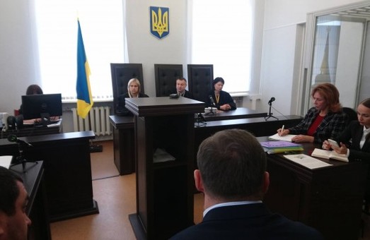 Суд по делу Кернеса снова перенесли