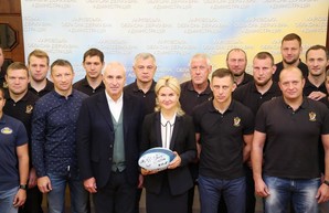 Светличная поздравила с победами 14-кратных чемпионов Украины - регбистов клуба «Олимп»