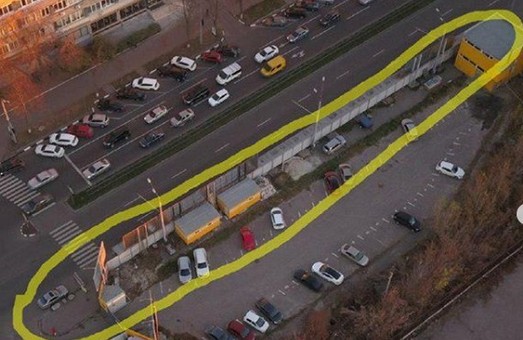 Харьковчане требуют ликвидировать незаконную парковку на проспекте Науки