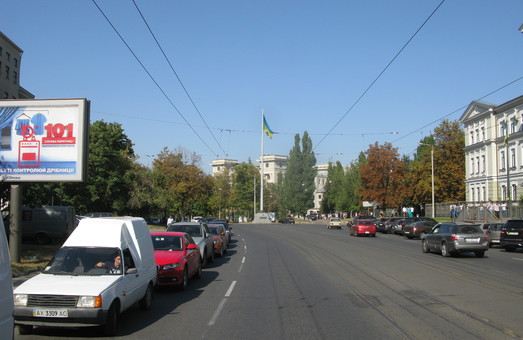 Харьковчане просят установить светофор в центре города