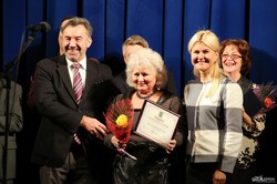 Светличная поздравила с 85-летием Харьковский театр Пушкина
