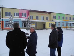 В Близнюках продолжается реконструкция здания для нового детсада