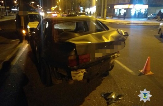 В ДТП на Салтовке пострадала женщина (ФОТО)