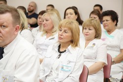Светличная встретилась с коллективом Областной детской больницы №1