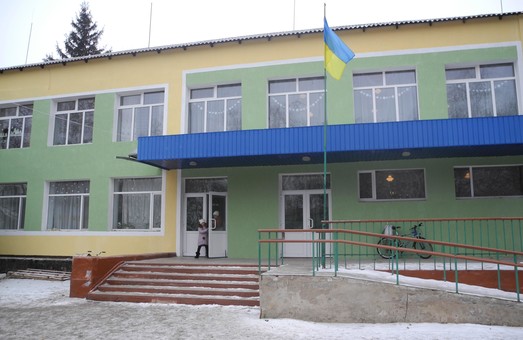 В Боровской опорной школе продолжается ремонт (ФОТО)