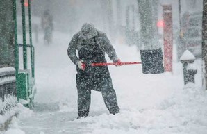 На выходных в Харькове - снег и метель