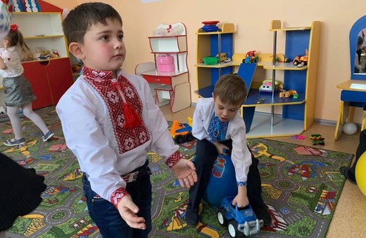 Новую школу и детский сад открыли в Нововодолажской ОТГ